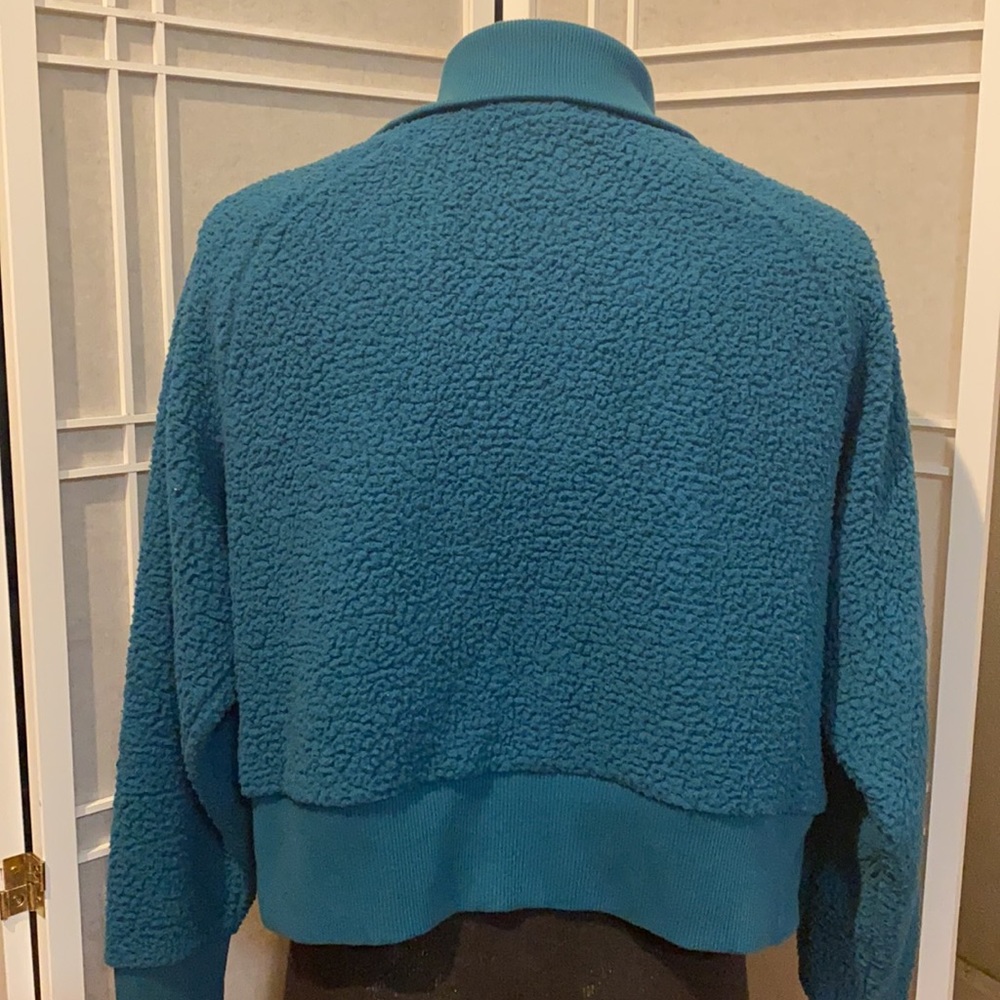 Pink Crop Micro Fleece - Picture 4 of 9